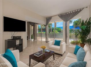 11111 Biscayne Blvd #1G, Miami, FL 33181