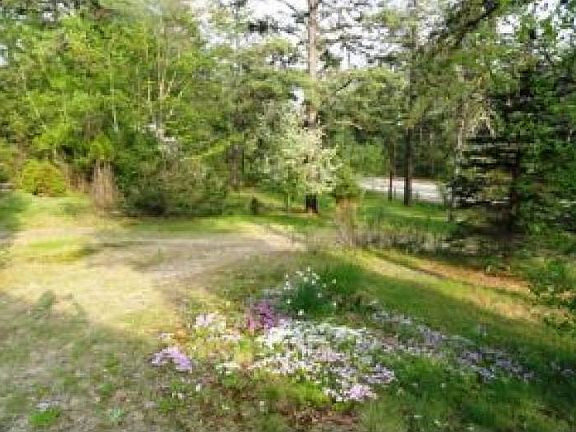 Circular driveway
