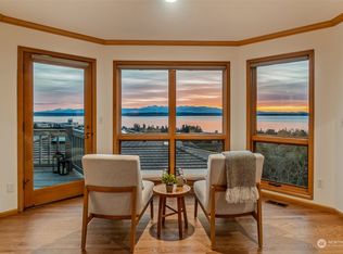 1225 Viewland Way, Edmonds, WA 98020