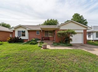 2109 Henderson Dr, Edmond, OK 73013