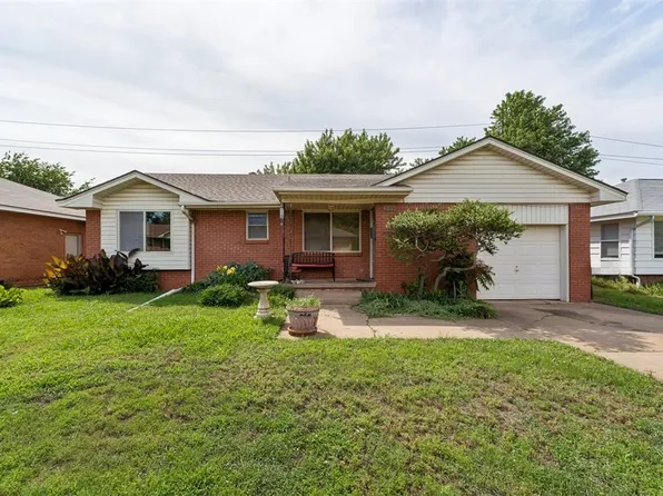 2109 Henderson Dr, Edmond, OK 73013