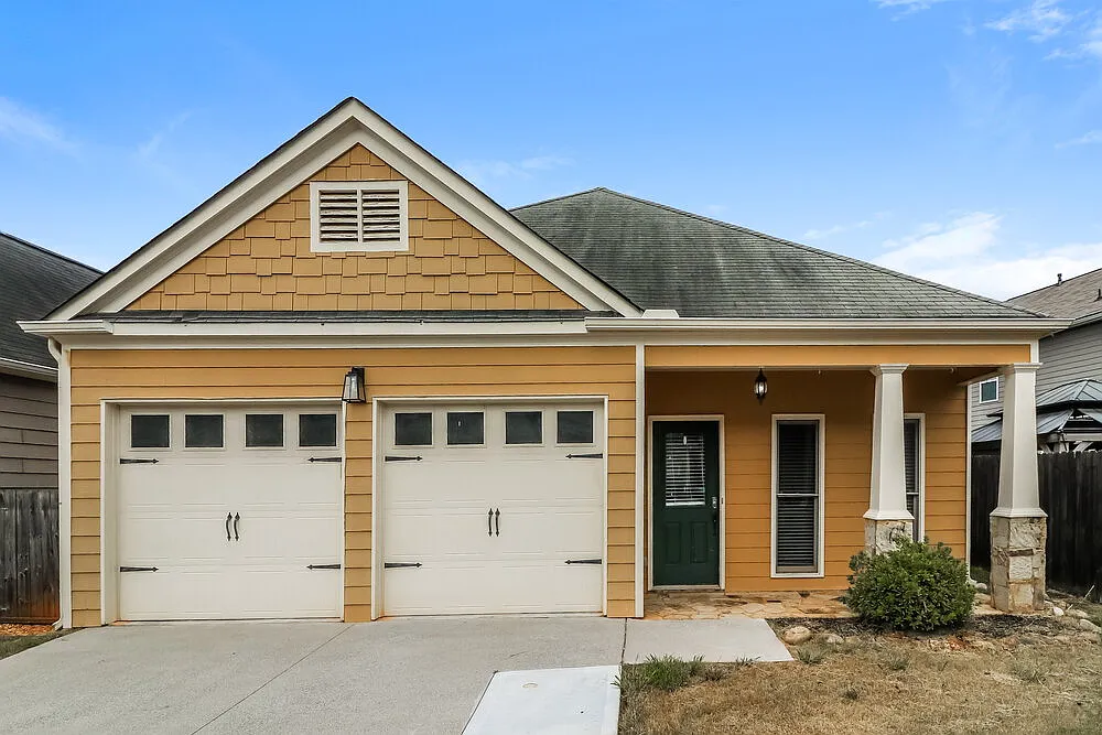 3 bed, 2.0 bath, 1542 sqft, $1,650 — Photo 1