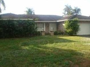 328 NW 98th Ter, Coral Springs, FL 33071