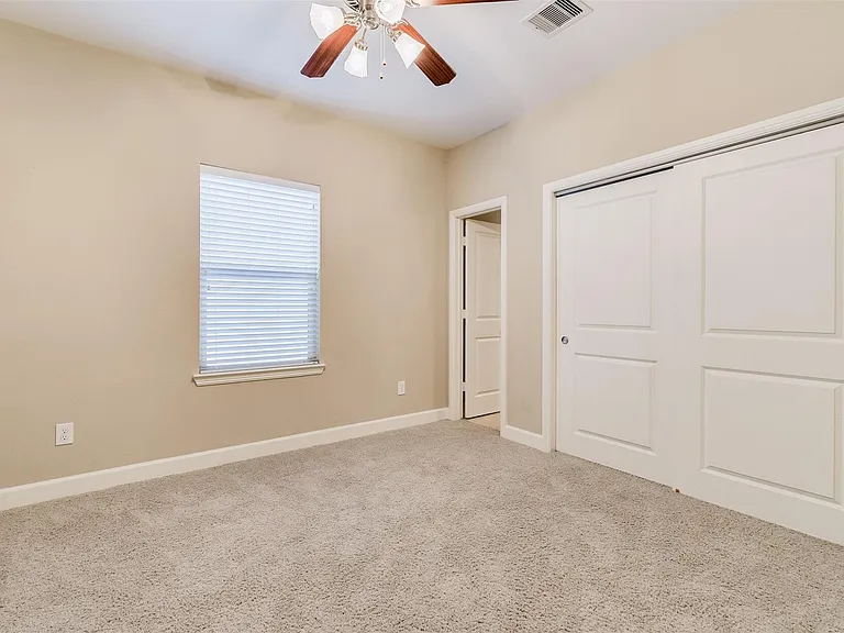 5807 Larkin St — Photo 30