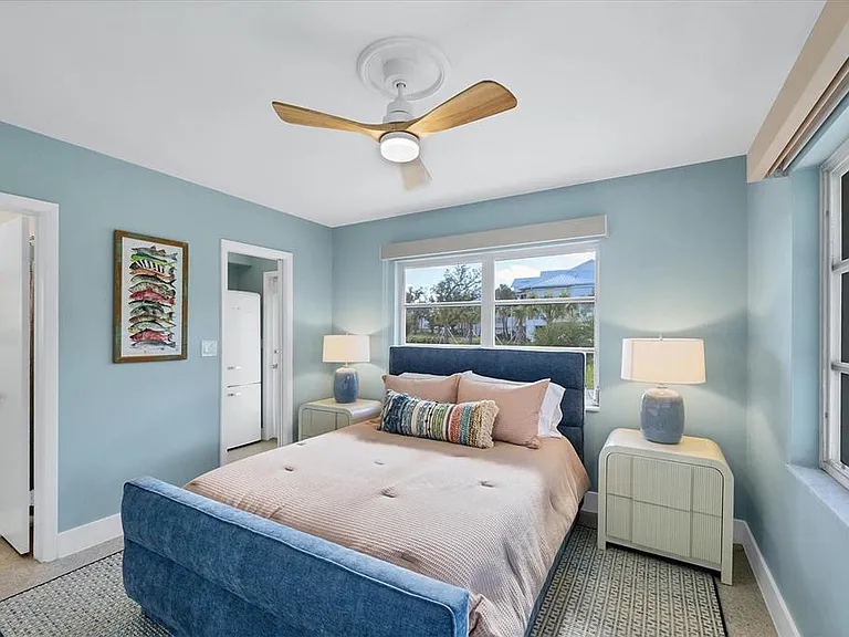 550 Gaspar Dr — Photo 21