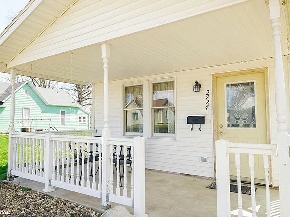 3rd image of 2724 Avenue M