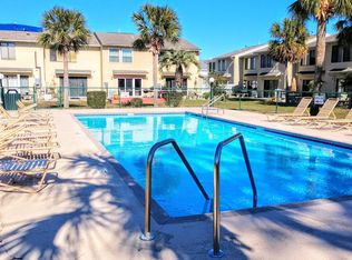 155 Robin Ln, Panama City Beach, FL 32407
