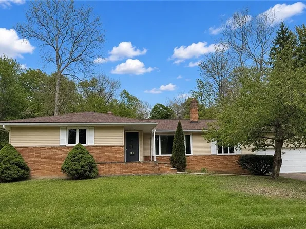 10635 Hickory Hill Ct, Kirtland, OH 44094