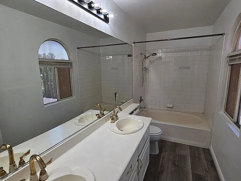 10071 Cheyenne Dawn St — Photo 11