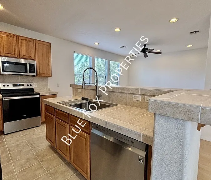 7996 E Senate St — Photo 7