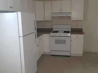 18 Ashcroft St APT 202, Dedham, MA 02026