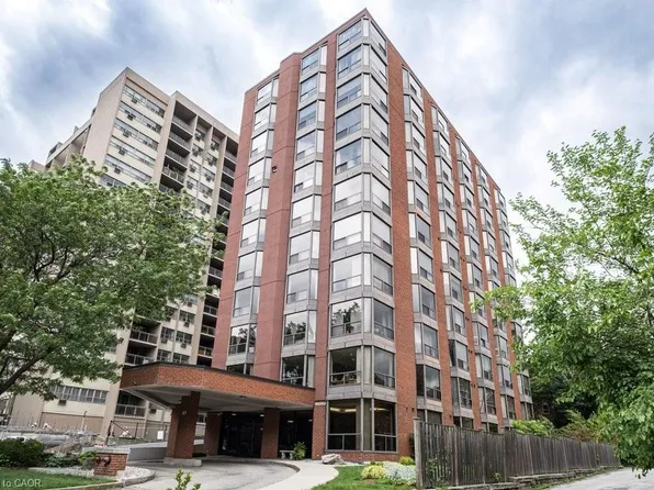49 Robinson St #200, Hamilton, ON L8P 1Y7