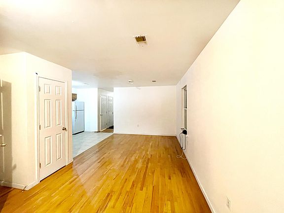 5th image of 272 Van Wagenen Ave Floor 2