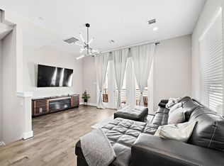 2116 Bello Amanecer Ln, Houston, TX 77055