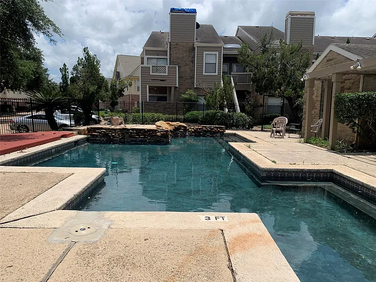 2710 Grants Lake Blvd #C16 — Photo 10