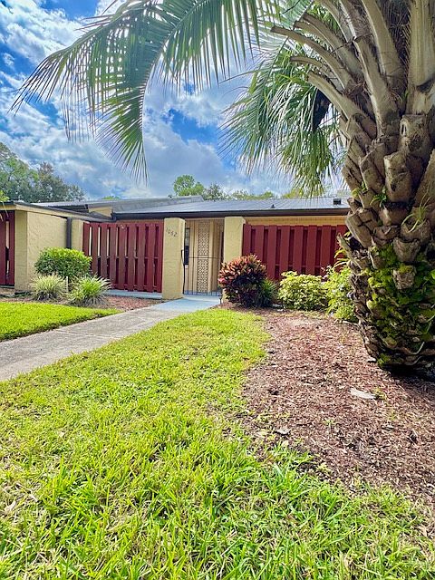 1st image of 1062 Medinah Dr