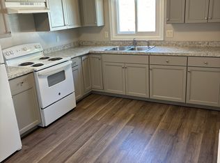 380 W John Casey Ct APT 2, Bourbonnais, IL 60914