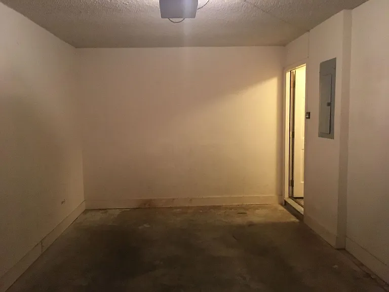 407 Valley Dr — Photo 4