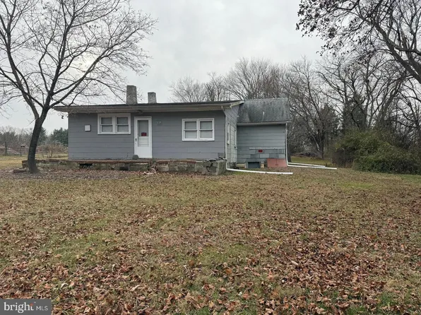 139 Cedar St, Hammonton, NJ 08037