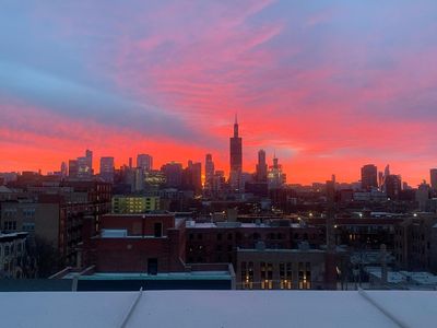 1645 W Ogden Ave, Chicago, IL, 60612