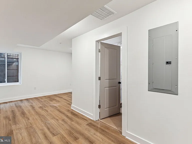 2023 N Reese St — Photo 10