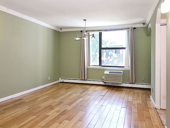 5th image of 526A E 159th St Unit 47C