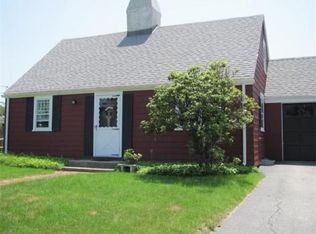 19 Mayflower Cir, Worcester, MA 01606