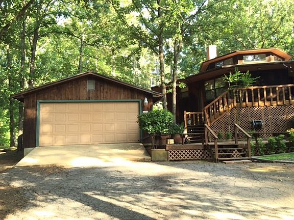 3rd image of 393 Cypress Creek Dr