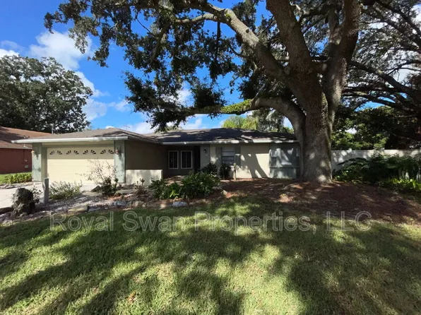 222 Lakeview Dr, Auburndale, FL 33823