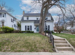 115 E Newhall Ave, Waukesha, WI 53186