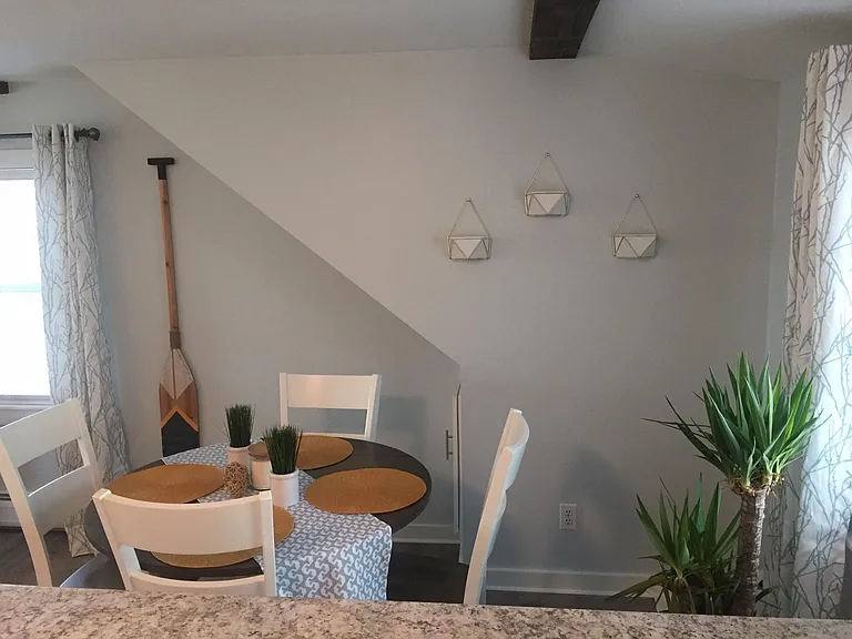 17 Sunset Ave — Photo 13