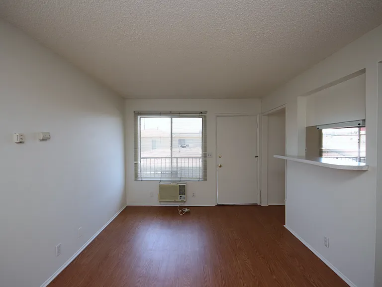 1005 S Marguerita Ave #E — Photo 19