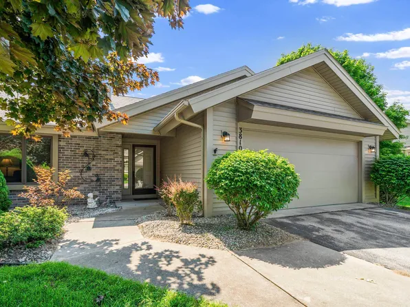 3810 Ridgeway Pl, Traverse City, MI 49684