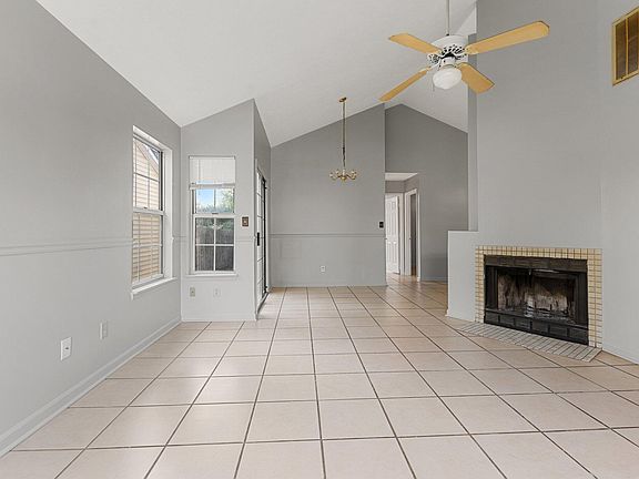 3rd image of 2728 Chelsea Woods Ct