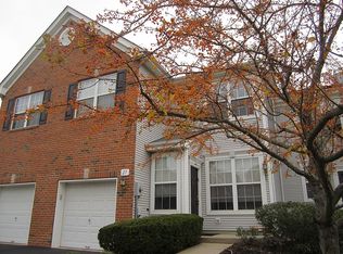 27 Windsor Pond Rd #205, West Windsor, NJ 08550
