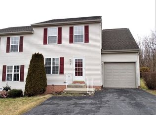 3 Sue Cir, Lebanon, PA 17042