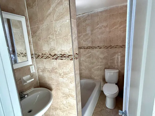 11-27 Nameoke Street image 6 of 6