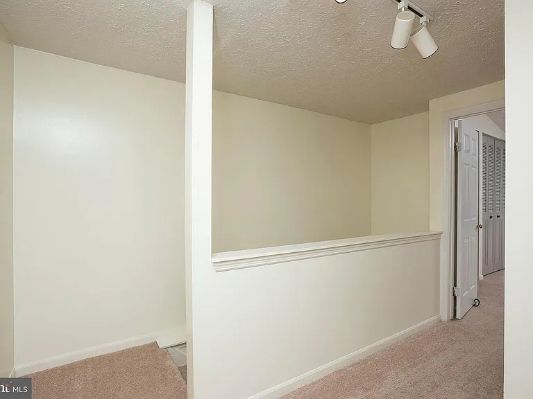 7624 Mandan Rd — Photo 23