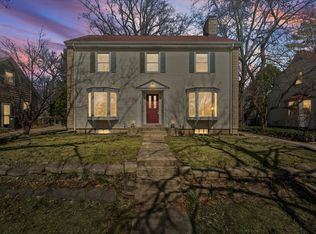 302 W Florida Ave, Urbana, IL 61801