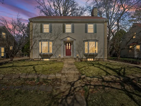 302 W Florida Ave, Urbana, IL 61801