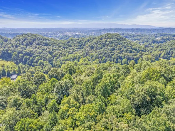 8355 Wagner Rd, Bristol, VA 24202