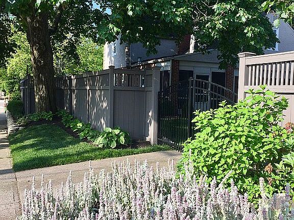 6' fence, auto electric gate