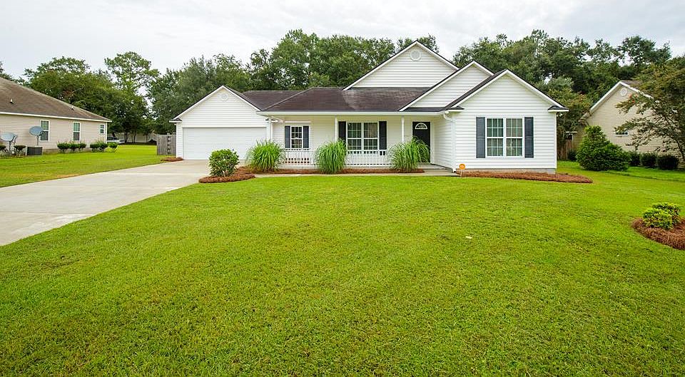 1st image of 4367 Sandy Springs Dr
