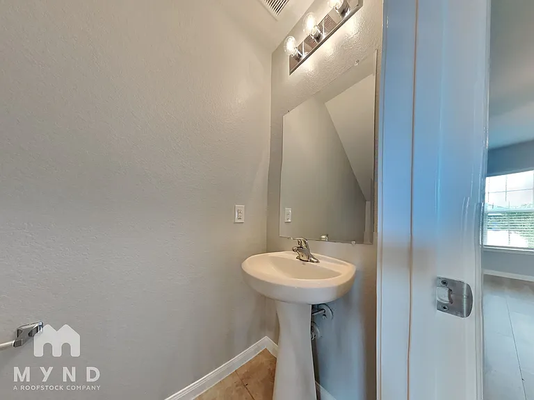 5614 Rainbow Rd — Photo 16