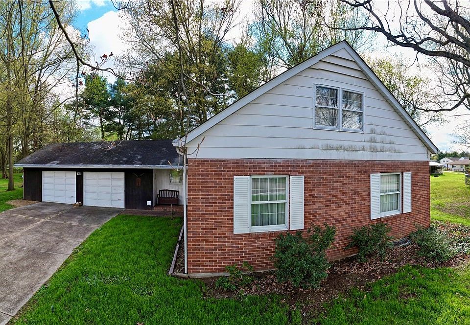 838 Huffman Sq NE, Bolivar, OH 44612 Zillow