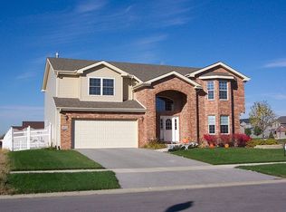 1054 Sycamore St, Beecher, IL 60401