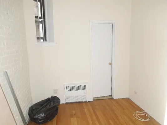 Rented by Ready Group | media 28