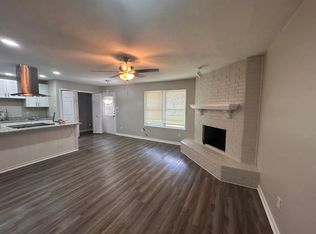 109 Chris Ct, Alvarado, TX 76009