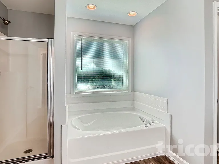 3016 Edgewater Pointe — Photo 10