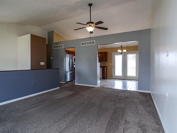 4th image of 1831 Asbury Way